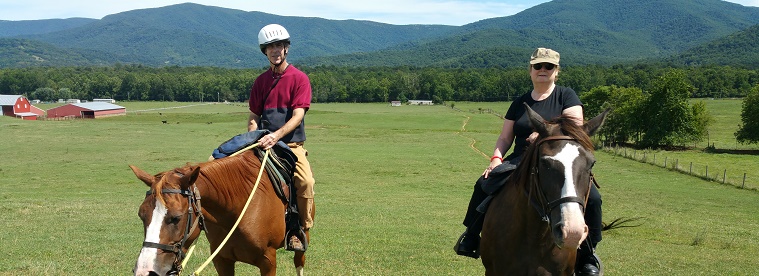 Cathy___husband_horseback_riding_in_Shenandoah