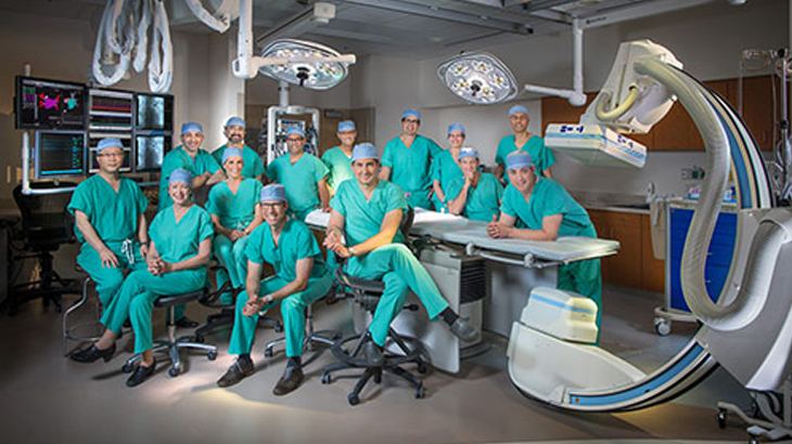 Image of cardiac surgeons in an operating room